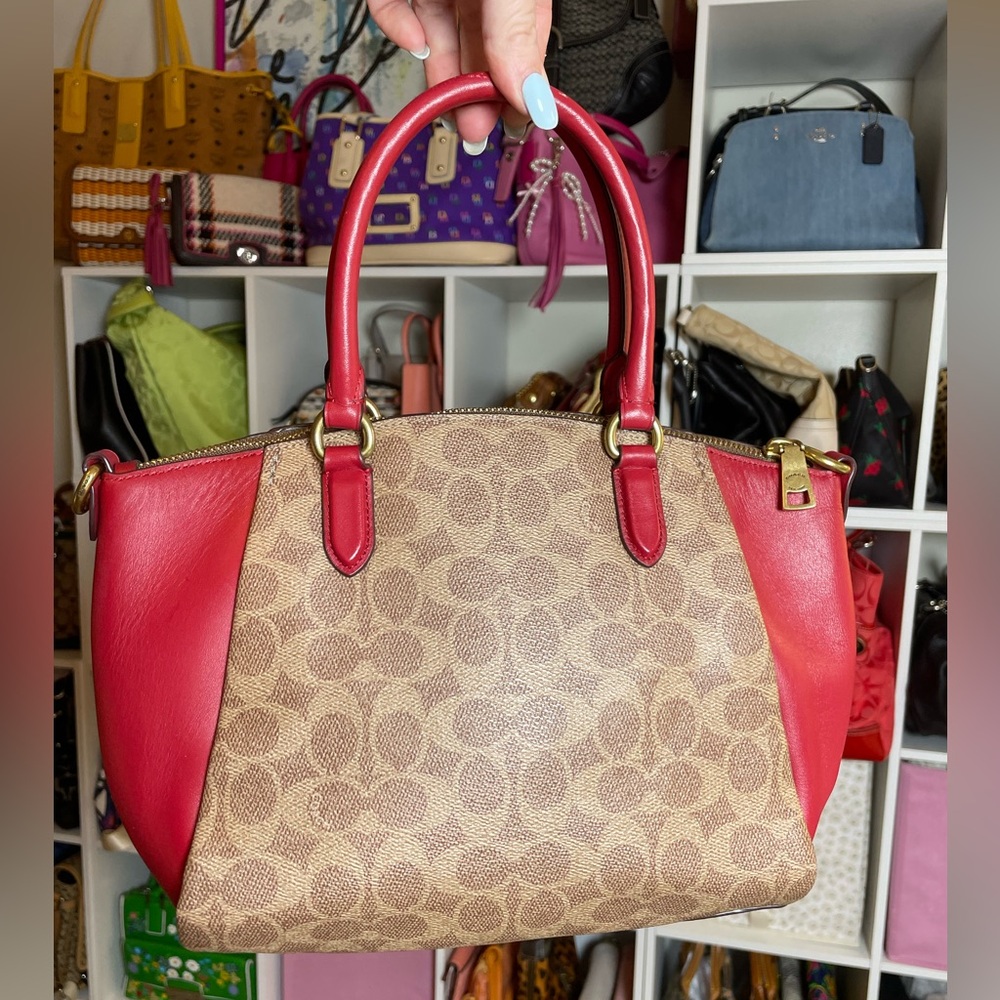 Coach Elise Satchel in Signature Tan Jacquard & Red Apple 🍎 - Picture 4 of 17